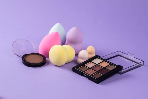 Maquillaje que aguanta los 35 grados: por qué se te derrite y cómo evitarlo