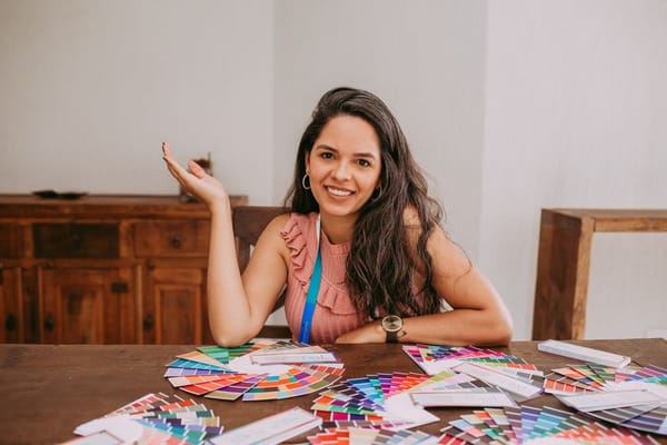 Combinar colores en la ropa sin miedo a equivocarse